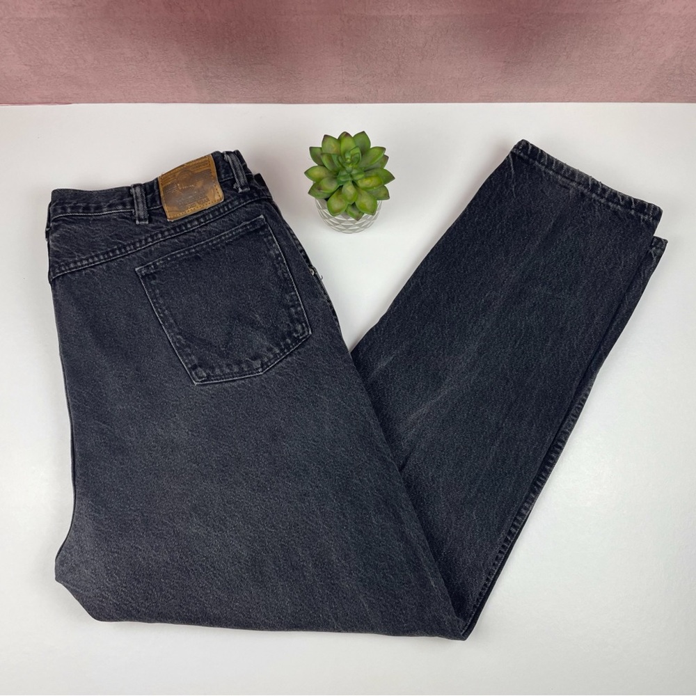 Wrangler Rugged Wear Black Denim Jeans Made In USA Cotton Men Size 42x32